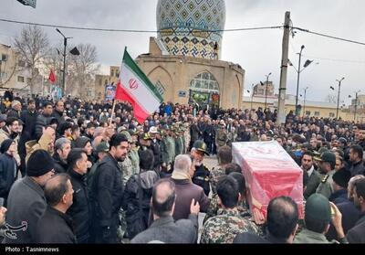  تشییع باشکوه شهید خادم‌الرضا «داود معروفخانی» در ابهر - تسنیم