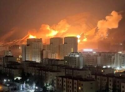  تصویری از گودال ایجاد شده در اتوبان سعیدی تهران