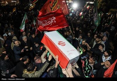  گیلان در سوگ 24 شهید جنگ تحمیلی آمریکایی‌ـ‌صهیونی - تسنیم