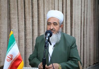  امام جمعه اهل سنت اسدیه: نظام اسلامی با شهادت رهبری متوقف نمی‌شود - تسنیم