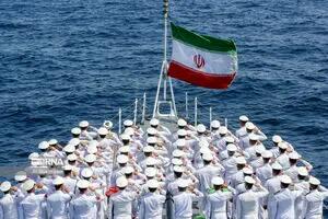  ۱۰۴ شهید و ۳۲ مجروح نتیجه جنایت آمریکا در حمله به ناو دنا