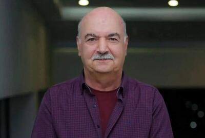  استوری جدید ایرج طهماسب درباره جنگ: «برای خوشبختی چقدر بمباران شدیم» / واکنش تامل‌برانگیز ایرج طهماسب به حملات: «قرار نیست جنگ تمام شود، اینجا چهارراه جهان است»