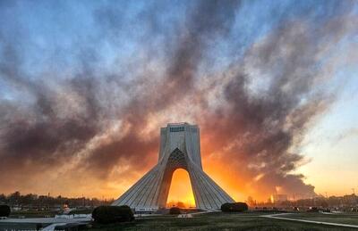  مردم در حوالی مکان‌های بمباران شده ماسک N۹۵ بزنند/حمله اسرائیل به چند باشگاه اسب سواری در اصفهان/ انفجار در  تأسیسات ذخیره‌سازی نفتی + فیلم و عکس