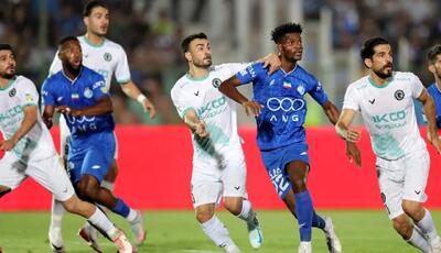  مهاجم استقلال در پاریس است!