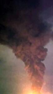  گزارش زنده از آتش‌سوزی در پالایشگاه نفت تهران