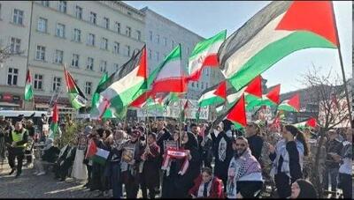  اعتراض آلمانی‌ها به جنگ علیه ایران