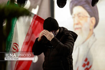  تجمع شبانه مردم در سوگ رهبر شهید - تهران /میدان تجریش