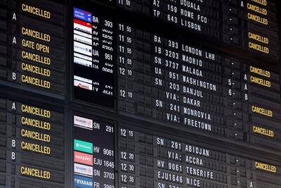  رسیدن بحران پروازها به شبه‌قاره؛ لغو صد پرواز در دهلی و بمبئی