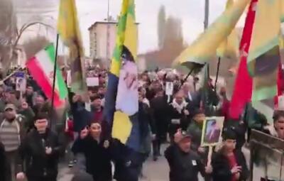  تجمع مردم شهر ایغدیر ترکیه در رثای آیت‌الله خامنه‌ای و تاکید بر تداوم خط مقاومت مقابل آمریکا و اسرائیل