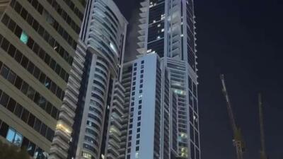  یک پهپاد ایرانی به آسمان‌خراش 90 طبقه مارینا در دبی برخورد کرد