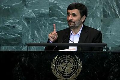  احمدی‌نژاد در پی انتخاب سومین رهبر انقلاب پیامی صادر کرد