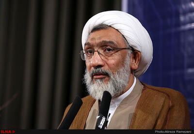  امیدوارم میراث داری از راه و مکتب امام راحل و ابوی مکرم را به احسن وجه معمول دارید
