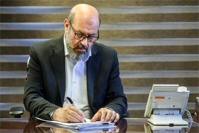  انتخاب آیت الله مجتبی خامنه‌ای تضمین کننده تداوم راه امام کبیر و امام شهید انقلاب اسلامی است