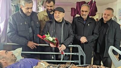  عیادت مدیرعامل سازمان منطقه آزاد ماکو و نماینده مردم ماکو، شوط و پلدشت از مجروحان حملات اخیر
