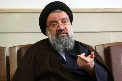  آیت‌الله احمد خاتمی: می‌دانستیم اگر آیت‌الله سیدمجتبی خامنه‌ای رهبر شوند، ترامپ می‌گوید بیچاره شدم