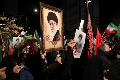  هشتمین شب تجمع مردم غیرتمند سمنان+ فیلم