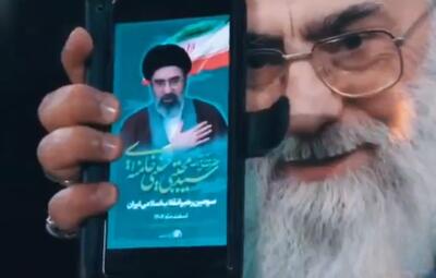  پرچم این انقلاب بر زمین نمی‌ماند؛ لبیک یا خامنه‌ای ...