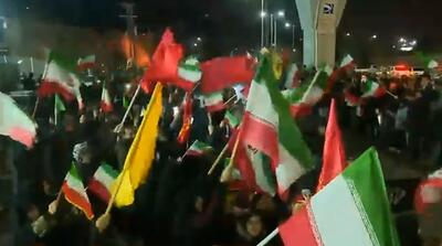  لحظات اعلام بیعت سپاه پاسداران با رهبر انقلاب