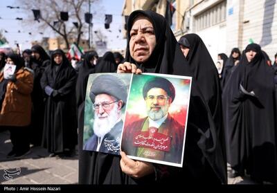  مردم زودتر از موعد برای بیعت با رهبر انقلاب به میدان آمدند - تسنیم