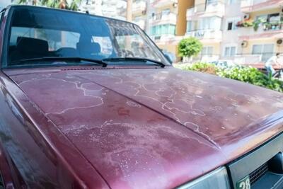  تأثیرات باران اسیدی و مواد شیمیایی بر بدنه و رنگ خودرو