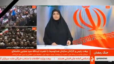 احترام نظامی مجری خانم شبکه خبر به سومین رهبر انقلاب+ویدیو