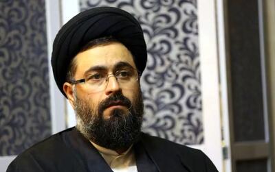  سید یاسر خمینی به سومین رهبر انقلاب اسلامی تبریک گفت