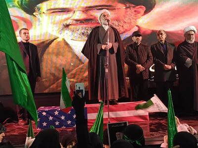  امام جمعه رشت: جمهوری اسلامی با انتخاب رهبر جدید مقتدرتر از گذشته مسیر خود را ادامه می‌دهد/ ایران از هیچ کشوری عذرخواهی نمی‌کند