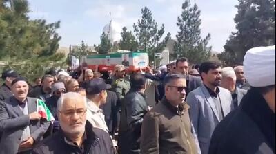  تشییع پیکر یکی از شهدای حمله آمریکایی ـ صهیونی در نسیم‌شهر