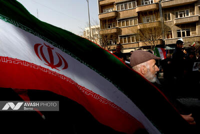  تشییع پیکر ۳۵ شهید جنگ رمضان در تهران - ۱