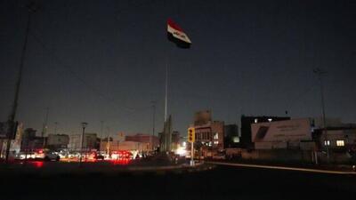  واشنگتن پست به نقل از مقام امنیتی: حمله پهپادی به مرکز لجستیک دیپلمات‌های آمریکایی در نزدیکی فرودگاه بغداد/ ۶ فروند پهپاد به سمت این مجتمع پرتاب شدند/ احتمالاً مقاومت اسلامی عراق پشت این حمله بوده