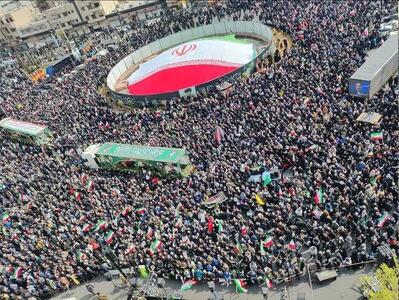  برگزاری مراسم تشییع فرماندهان شهید «جنگ رمضان»+ فیلم+ تصاویر
