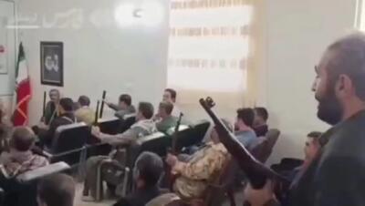  اعلام بیعت کوهدشتی ها با سومین رهبر انقلاب + فیلم