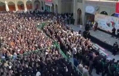  اقامه نماز بر پیکر شهدا توسط تولیت آستان مقدس مسجد جمکران در حرم بانوی کرامت