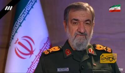  محسن رضایی: حمله به مناطق مسکونی ایران ادامه پیدا کند مقابله به مثل می‌کنیم