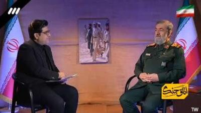  محسن رضایی: حمله به مناطق مسکونی ایران ادامه پیدا کند، مقابله به‌مثل می‌کنیم.