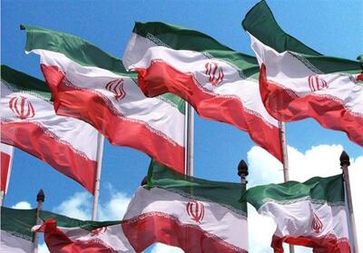  عهدنامه قاطع هنرمندان زنجانی در حمایت از آرمان‌های انقلاب و رهبری - تسنیم