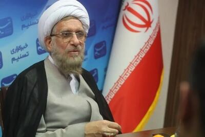  عضو مجلس خبرگان به عصر ایران: زیر بمباران نمی‌شد مفصل بحث کنیم