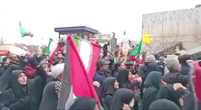  پاسخ مردم پایتخت به دشمن هنگام اذان ظهر + فیلم