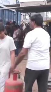  صف‌های طولانی گاز در هند + فیلم