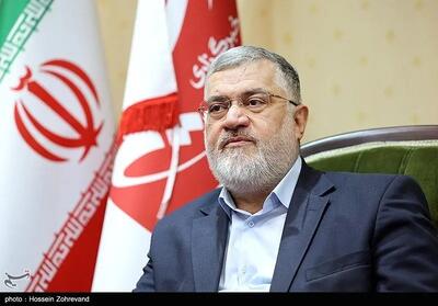  کمبودی در کالاهای اساسی و نان نداریم/فعالیت 386 جایگاه سوخت در تهران