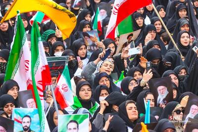  حضور باشکوه و رجز خوانی مردم بندرعباس در راهپیمایی روز قدس+فیلم
