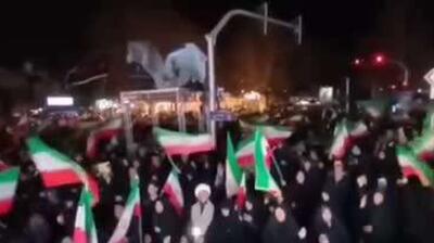  تصاویری از حضور مردم در تجریش تهران در شب پنج شنبه