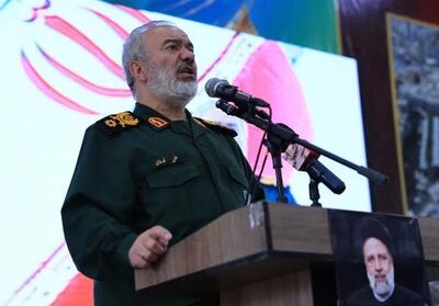  سردار فدوی: نوجوانان پرچمداران جهاد و دفاع از ارزش‌های انقلاب‌ هستند - تسنیم