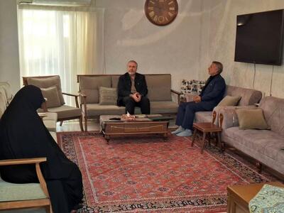  دیدا دبیرکل ستاد مبارزه با موادمخدر با خانواده شهید سرلشکر غلامرضا رضائیان