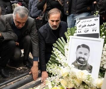  لحظه وقوع انفجار در حوالی محل خاکسپاری حمید هیراد