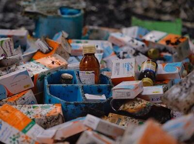  تصاویر دردناک از حمله موشکی به انبار ذخیره دارو و شیرخشک در همدان