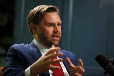  تصمیم ترامپ درمورد جنگ با ایران/ ناگفته‌های معاون رئیس جمهور آمریکا + فیلم