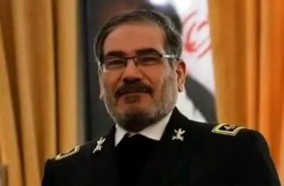  تصویری از تابوت شهید شمخانی در تهران