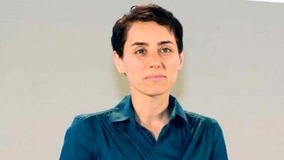  فیلم/نگاهی به خانه ابدی «پروفسور مریم میرزاخانی» در کالیفرنیای آمریکا مزین شده با بیتی از حضرت حافظ:هرگز نمیرد آنکه دلش زنده شد به عشق