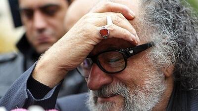  واکنش داریوش ارجمند به صف کشیدن قطاری ناو آبراهام لینکلن در نزدیکی ایران:آن قمار باز متعجب است که چرا ایران با وجود آمدنِ این همه ناو و نیروی نظامی تسلیم نمی شود، اما او نمی داند که...